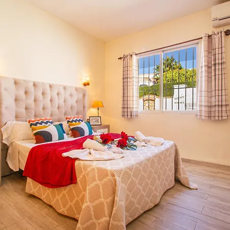 Catrina - Plusholidays Calpe