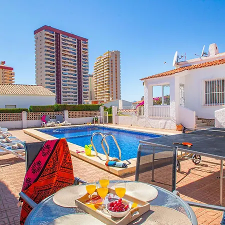 Catrina - Plusholidays * Calpe